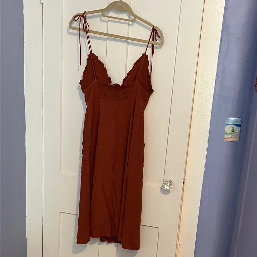 Lulu’s Rust Midi Dress - Picture 7 of 11
